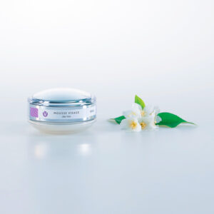 Soin visage mousse nettoyante visage